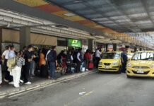 Medellín busca mejorar el servicio de taxis en la Terminal del Norte