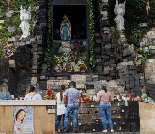Incendio afectó parte de la Rosa Mística en el sector de La Aguacatala