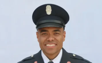 Murió bombero en Medellín tras atender incendio en La Toscana Murió bombero en Medellín tras atender incendio en La Toscana