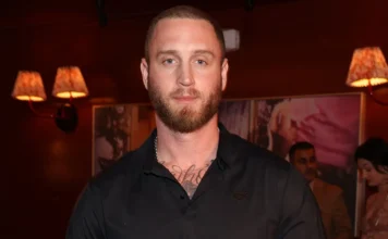 Chet Hanks permanece en Medellín por inconveniente con su pasaporte Chet Hanks permanece en Medellín