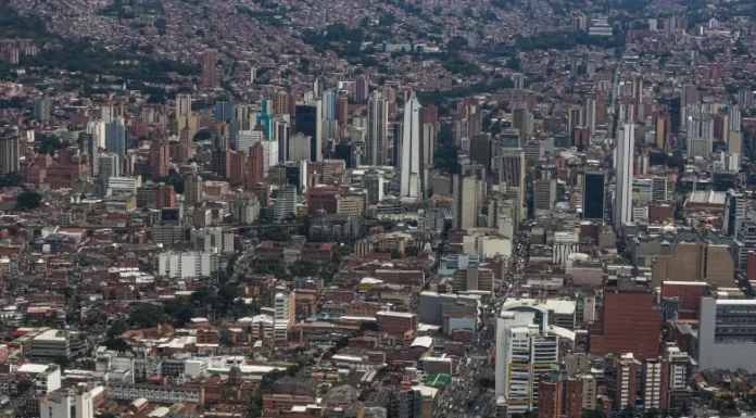 Narco croata estaría libre en Medellín: sería socio de alias ‘Lalo’, capo ligado al Clan del Golfo Narco croata estaría libre en Medellín: sería socio de alias ‘Lalo’, capo ligado al Clan del Golfo