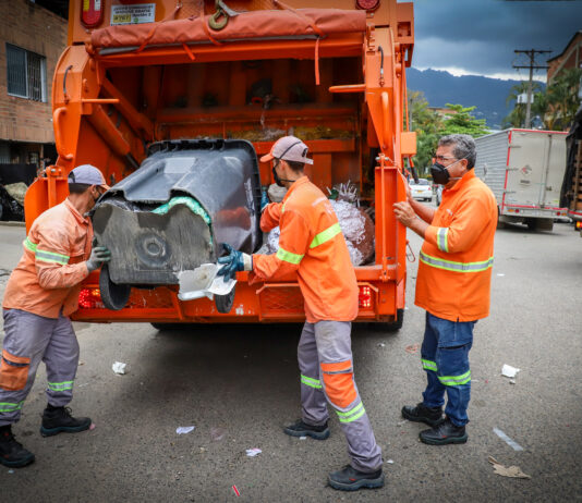 Cambian horarios para sacar la basura en varios barrios de Medellín sacar la basura