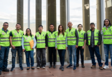 13 ingenieros de Medellín viajan para ayudar tras el terremoto 13 ingenieros de Medellín viajan para ayudar
