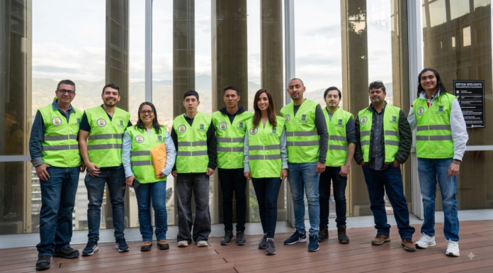 13 ingenieros de Medellín viajan para ayudar
