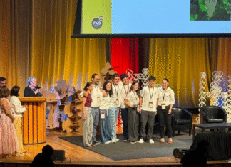 Estudiantes de Medellín ganaron competencia del MIT con un proyecto para recuperar una quebrada Estudiantes de Medellín ganaron competencia del MIT con un proyecto para recuperar una quebrada