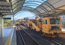 ¡Atención pasajeros! La línea A del metro presenta interrupciones en el servicio. ¡Atención pasajeros! La línea A del metro presenta interrupciones