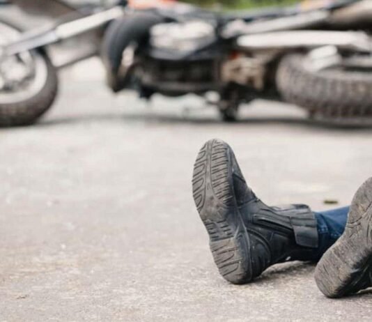 Motociclista murió tras ser arrollado
